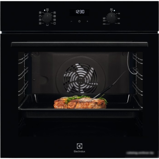 Электрический духовой шкаф Electrolux EOE5C71Z
